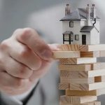 Покупка квартиры на вторичном рынке: невидимые юридические риски, которые могут лишить вас жилья